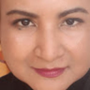 Meet your Posher, Danita